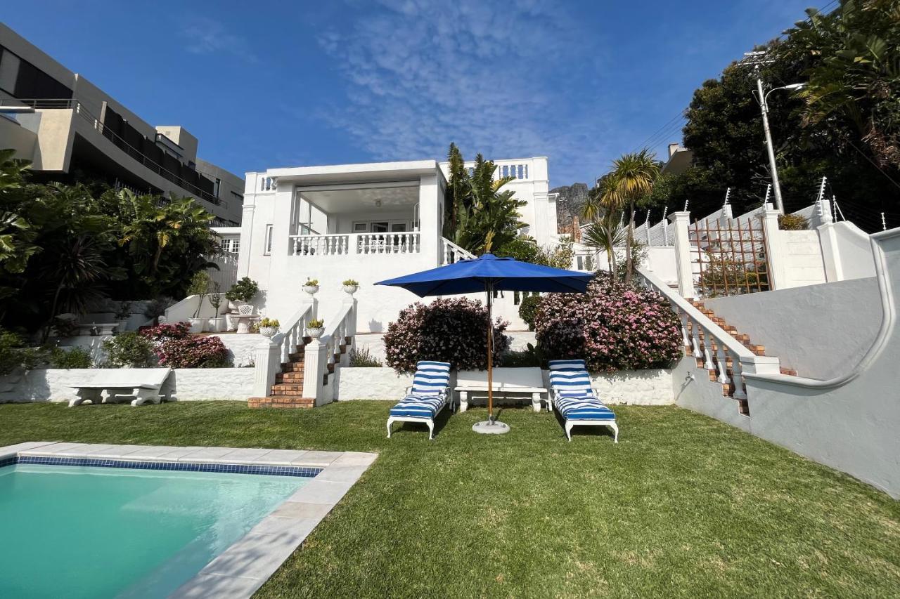 Villa On Camps Bay Drive Cape Town Exterior photo